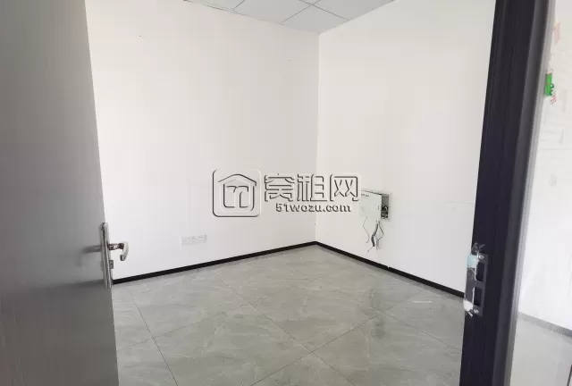 浙江创新中心出租 97平写字楼2隔间精装修好可以拎包办公