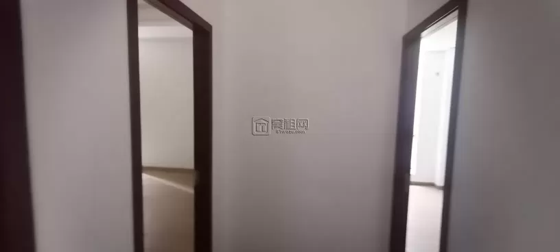 宁波富田小镇面积:606.15平米出租朝向:东西北整层