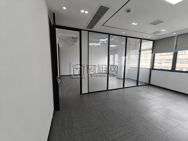 镇海萌恒大厦98平精装带隔断4620元/月