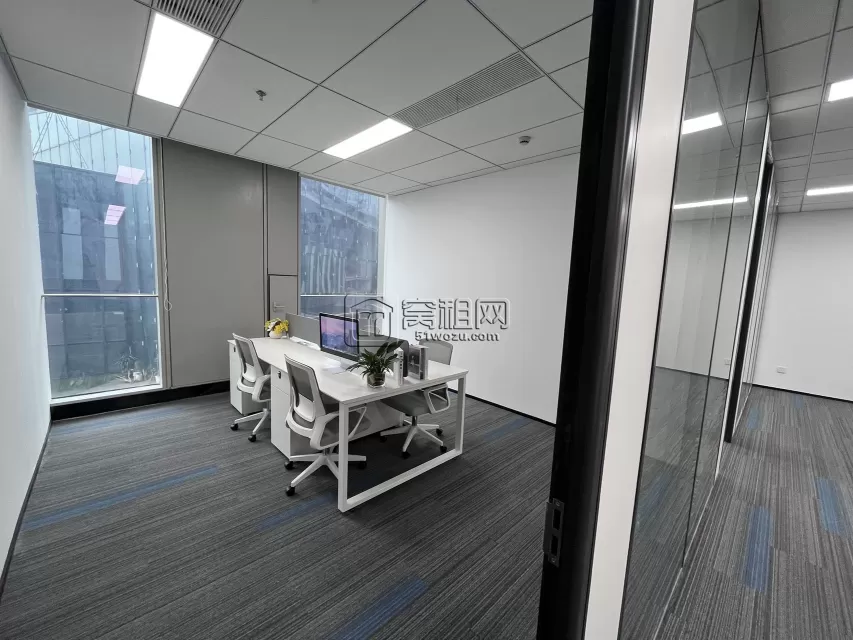 宁波亿浩钿数字产业园办公室租赁，精装修交付拎包办公正电梯口朝东