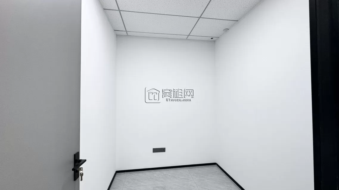 宁波和丰广场对面供销大厦出租300平精装修
