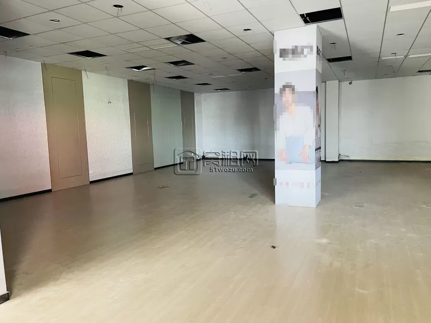 宁波江北创新设计中心260平精装修 精装修带独立小花园招租