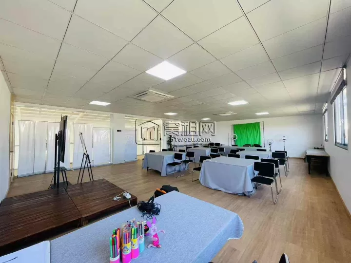 宁波江北区创新设计园区120平米精装大通间招租