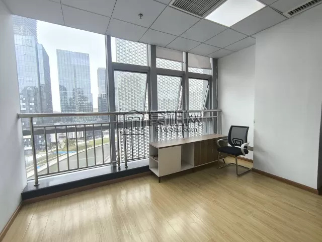 鸿安大厦60平写字楼精装朝南一隔间2900月租出租