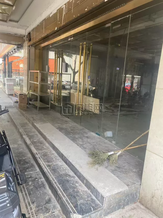 宁波天一广场教堂店面招租