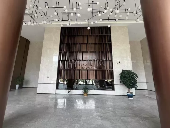 江北万达广场附近姚江一线江景写字楼出租，242平方，商住两用，带上下水，燃气