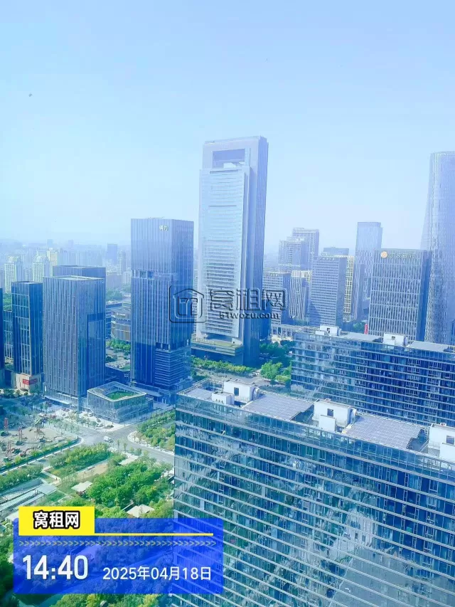 宁波得力中心停车场收费