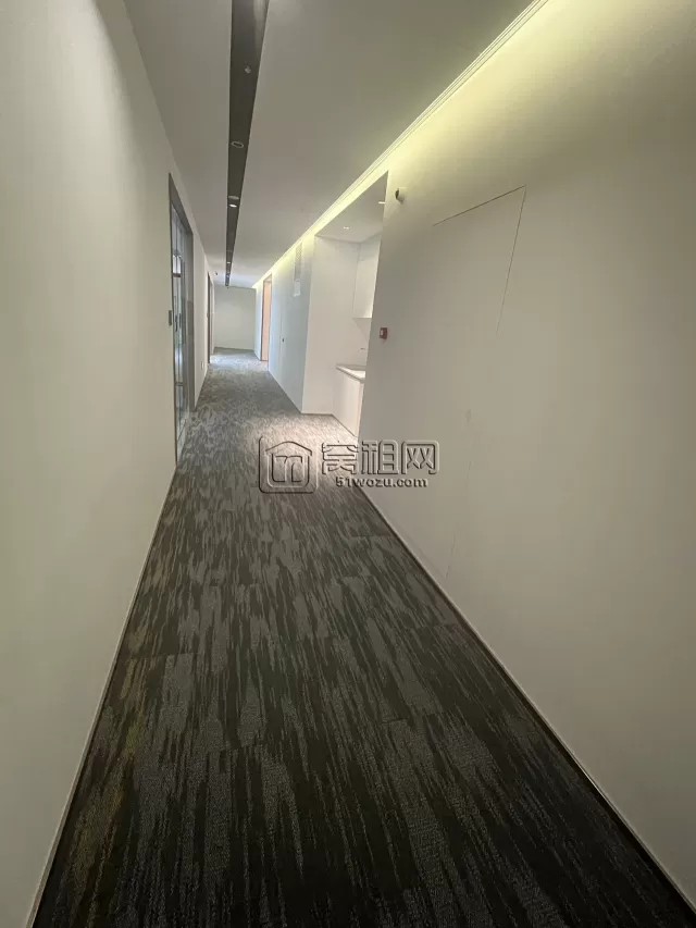 宁波地铁3号线方桥站A出口金茂广场大厦316平方出租