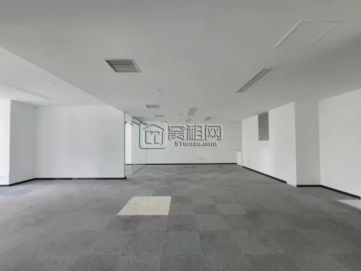 宁波华侨豪生酒店对面维科月湖金汇大厦面积：209.55平办公室出租