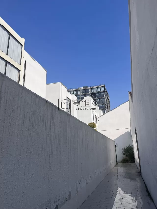 江北洪塘爱租独栋商业别墅出租6米挑高6毛钱单价出租