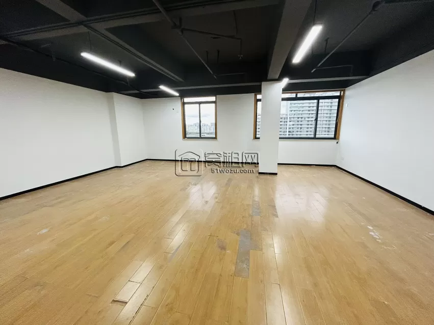 宁波网红加油站庄市石化附近写字楼93平米出租精装修交付