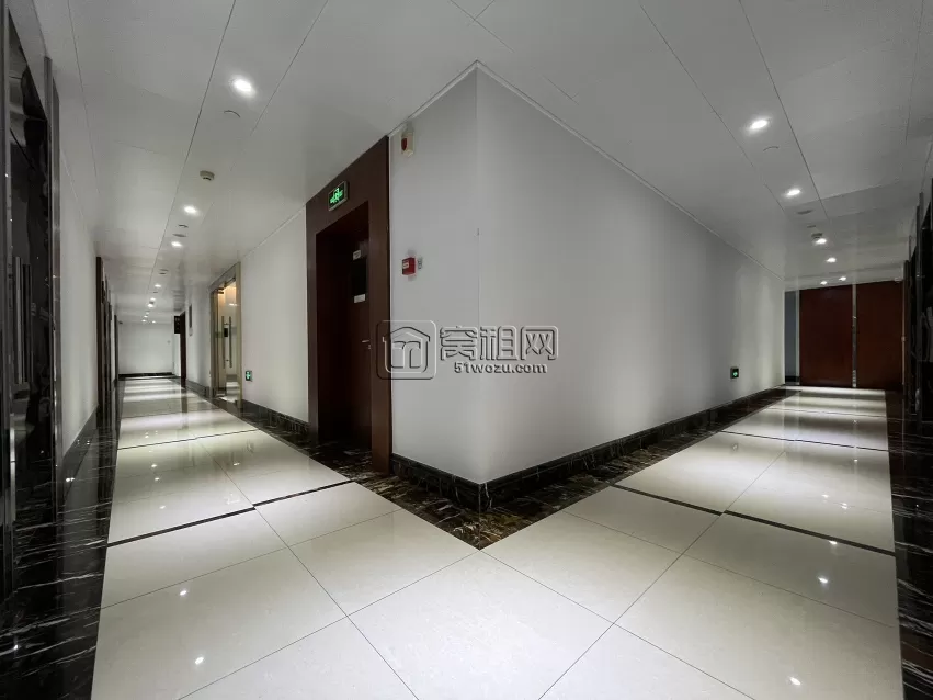 宁波1号线2号线双轨交汇处和创大厦约165平方米租金:2.2元/平方/天出租
