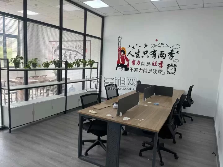 宁波集士港梦创101创业园 110平带全套家具  特价出租