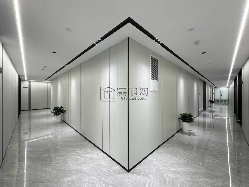 宁波微软大厦隔壁研发园C12幢办公室出租西南195平方，8800元