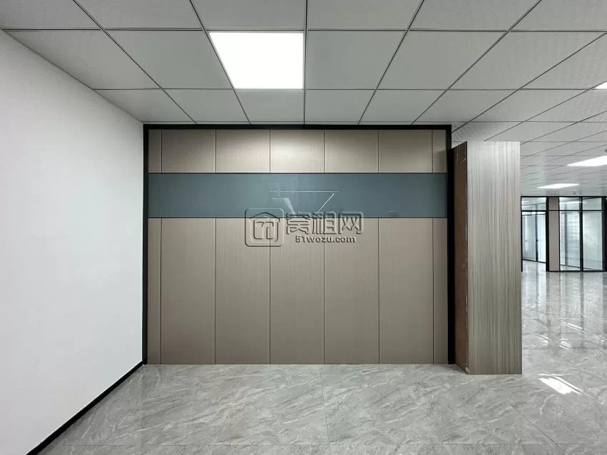 宁波高新区核心区域研发园B1幢办公室出租，西南360平方，6个隔间