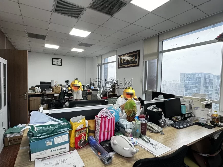 东部新城众创空间环合中心70平东南出租5842元一个月包水费费物业费