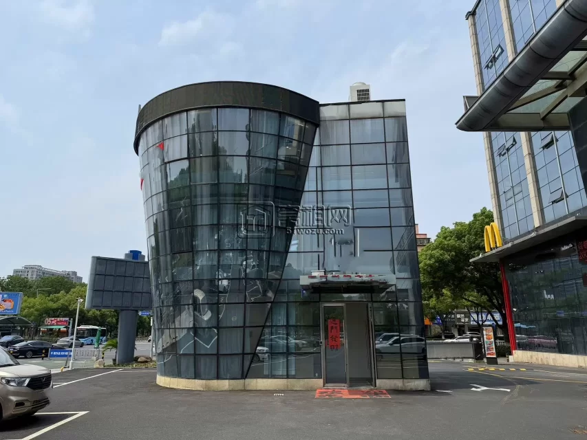 稀缺小独栋商铺 招租！海曙核心区主交通干道环城西路与柳汀街交叉口独栋商铺招租 约200平 精装修