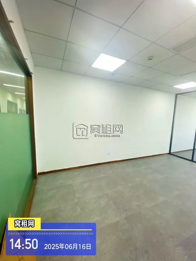鄞州5号线地铁泗港站附近写字楼亿天大厦70平米小面积办公室出租3500一个月