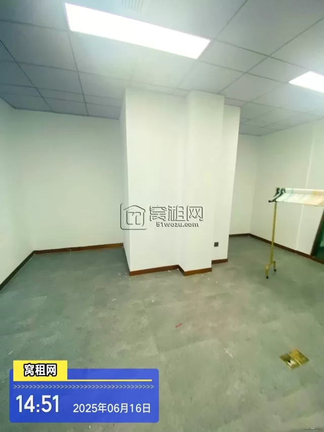 宁波鄞州小面积办公室租赁75平米精装修