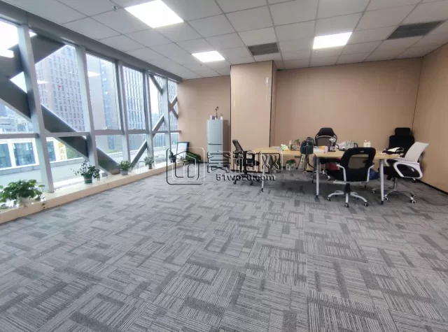 南部商务区海运大厦170平办公室出租西北朝向，2隔间一储藏