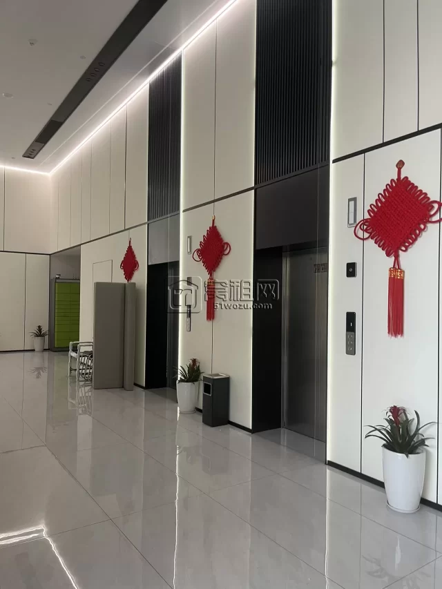 宁波爱租大厦186平精装2隔间/东南朝向出租单价0.75/平/天
