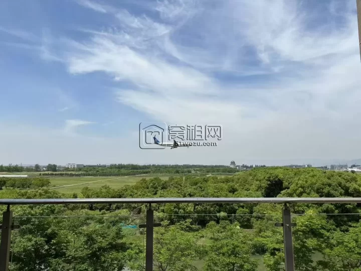 188平精装有个很大的阳台小桥流水般惬意的优雅园林办公出租