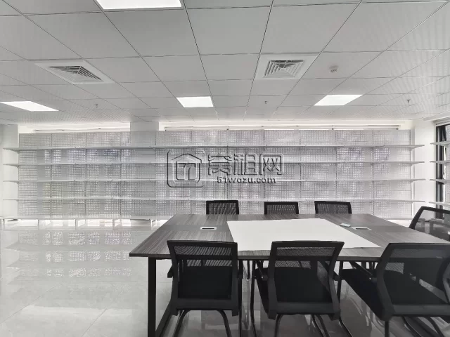 江北洪塘爱租大厦182平精装办公室出租租金5536元/月