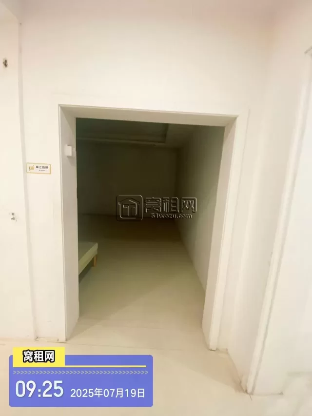宁波海曙办公仓库出租面积540平米租金4000元一个月