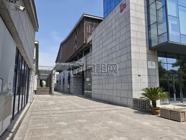 宁波海曙姚江风景好办公93.5平出租
