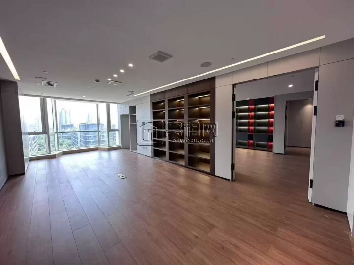 东部新城南苑环球酒店233.61 平出租单价 2.5 元/平米/天含税