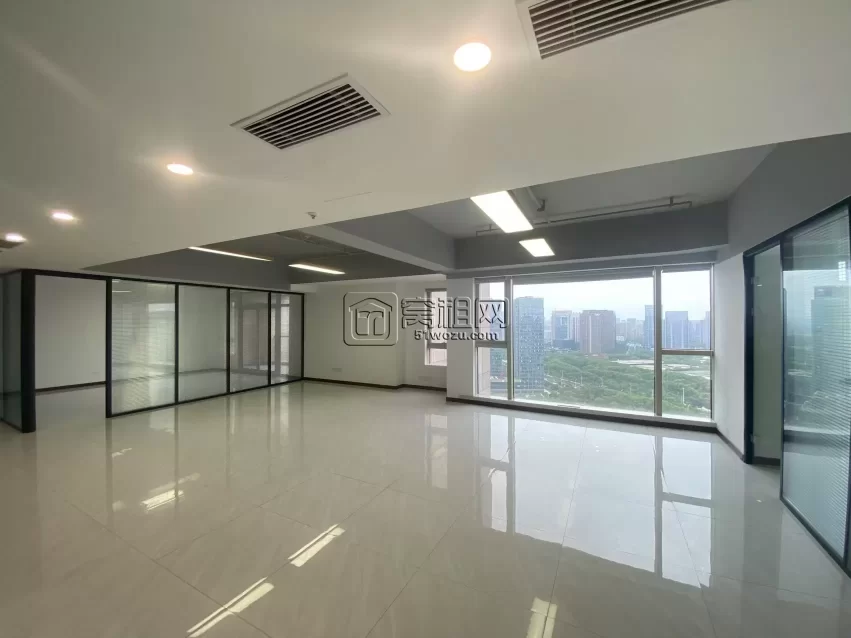 宁波洲际酒店办公楼出租朝南面积587平可分割出租可整租3万元一个月