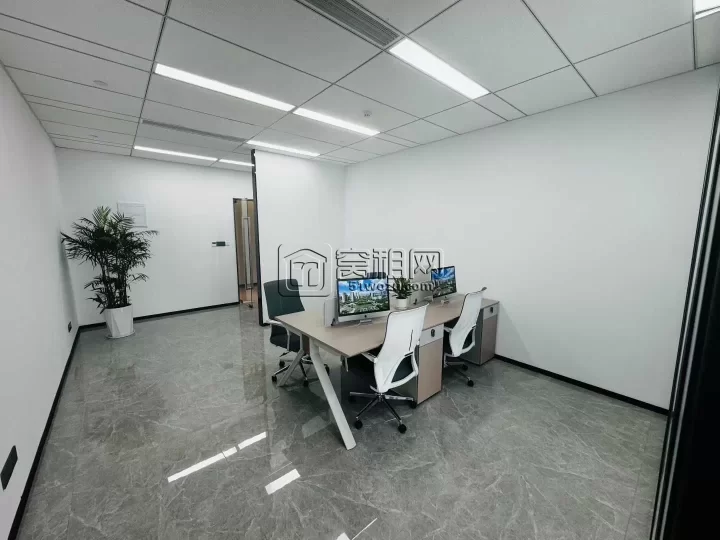 中国铁建大厦65平全新装修 带家具出租