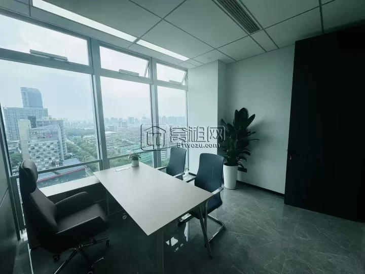 中国铁建大厦65平全新装修 带家具出租
