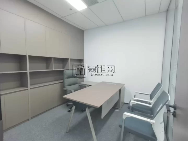 和丰创意广场198.8平，特价1元一平