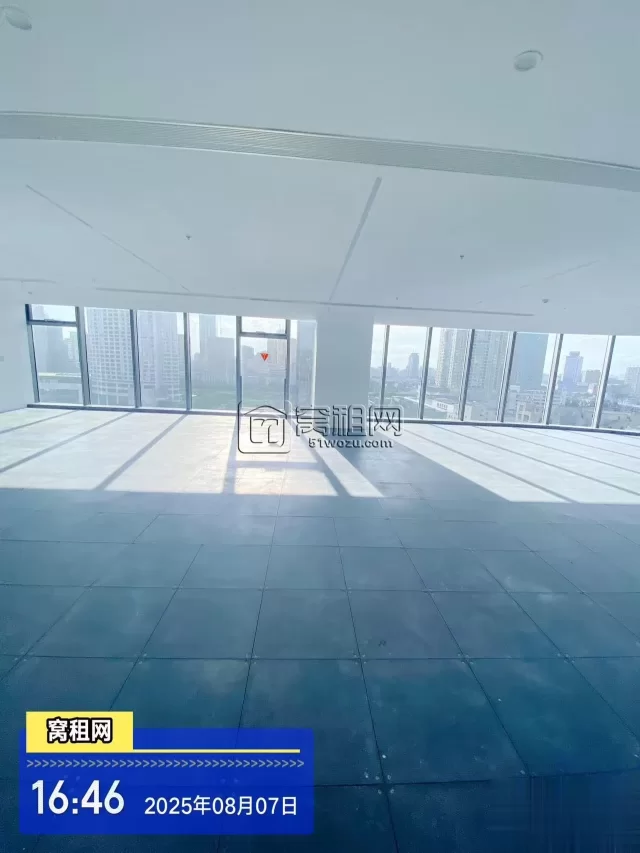 宁波波特曼大酒店周边写字楼新世界宁云中心360平米精装修办公室招租
