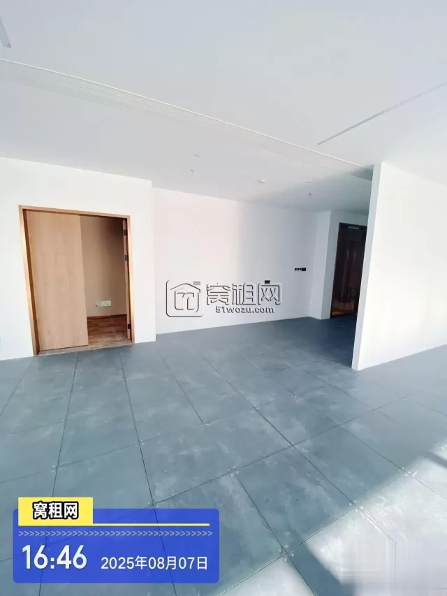 宁波波特曼大酒店周边写字楼新世界宁云中心360平米精装修办公室招租