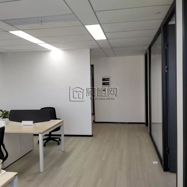 宁波南部商务区周边金东大厦122平，带办公家具，朝北，物业费6.8元/平米/月
