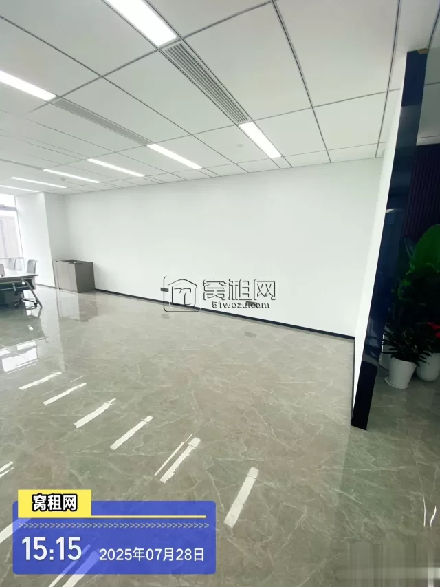 宁波铁建大厦270平米写字楼出租，租金14800元/月