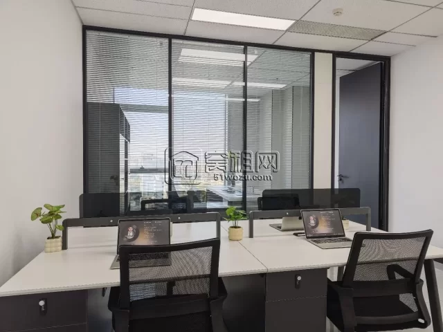 宁波站北广场写字楼星悦中心 78m²小面积带家具，拎包入住，1 隔间特价租 3999/月