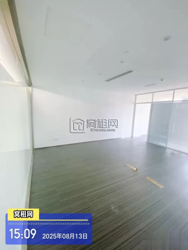 宁波老江东区写字楼出租93平米4500元一个月