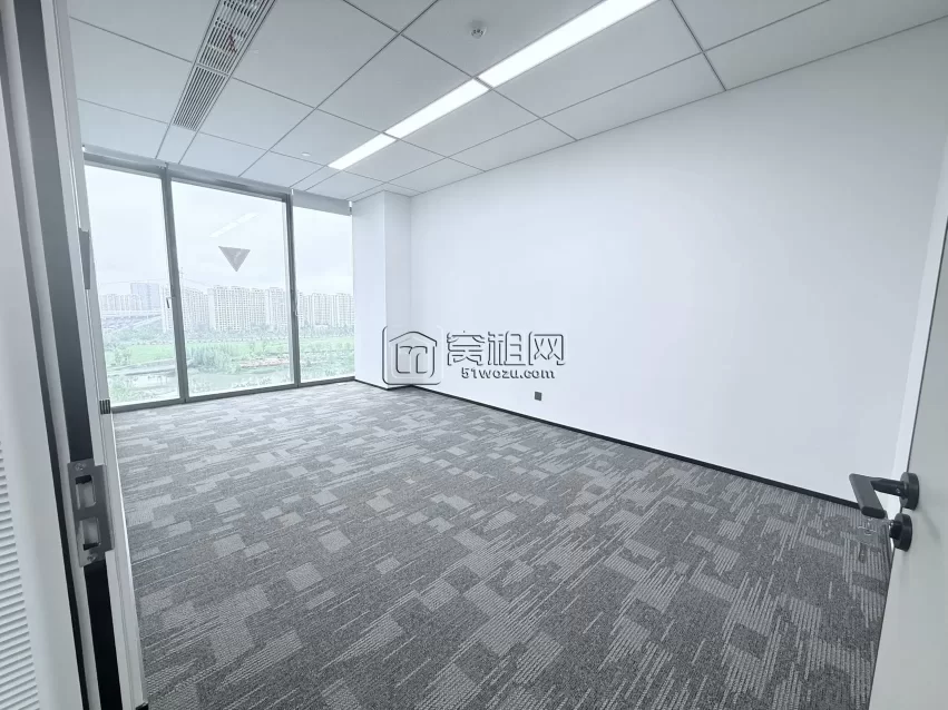宁波地铁3号线方桥站A出口金茂广场190平写字楼出租