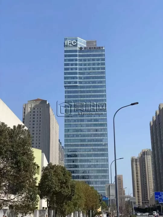北仑金融中心300平精装修办公室拎包入驻可配置办公家具