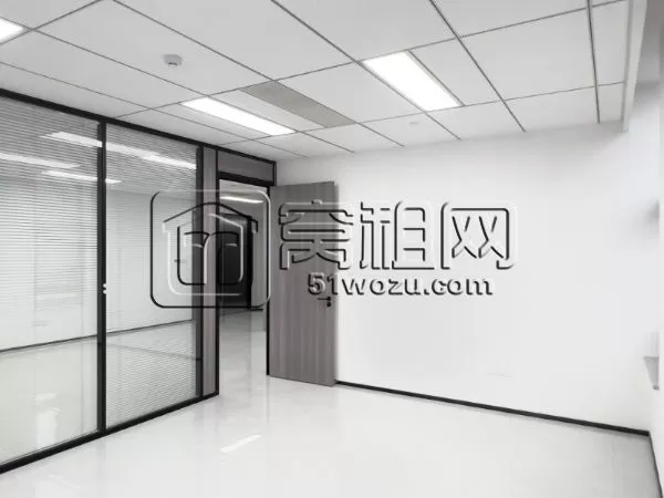 宁波环领未来大厦南面芯瑞创新中心面积149.83平出租精装有家具拎包入住