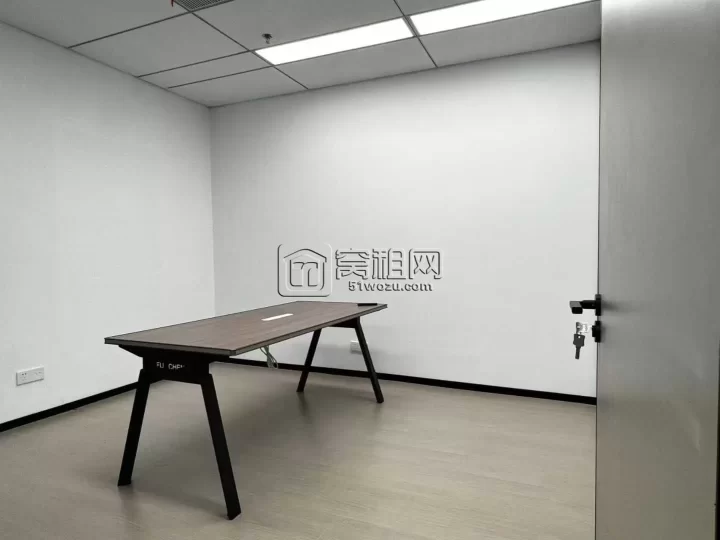 宁波东部新城环合中心2号楼全新装修97.62平米双隔间，可配家具出租5700元一个月
