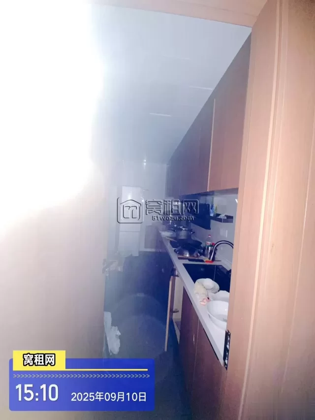 南部商务区3期全新写字楼百纳三禾大厦430.25平米精装修带厨房天然气办公室出租