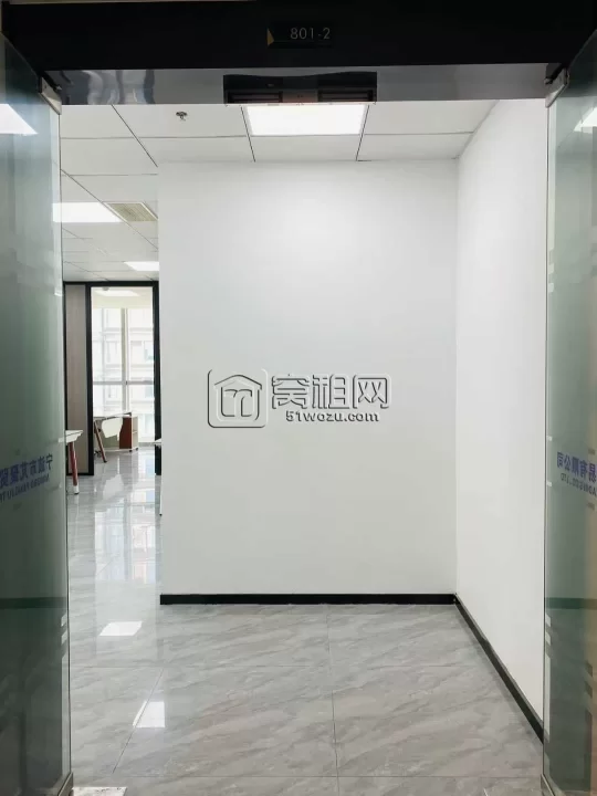 宁波星湖湾带水源办公室出租108平方 看湖景 2➕1格局 全套家具 7号线湾头站直达