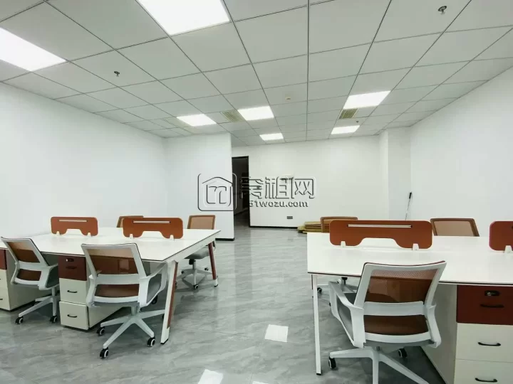 宁波星湖湾带水源办公室出租108平方 看湖景 2➕1格局 全套家具 7号线湾头站直达