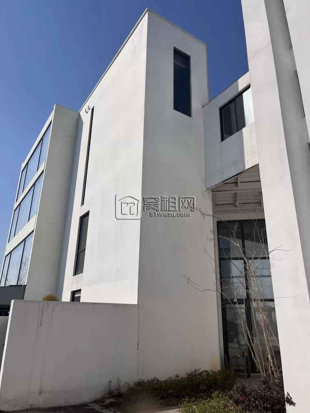 江北洪塘爱租独栋商业别墅，400平可隔800平，租金1.20元/平/天