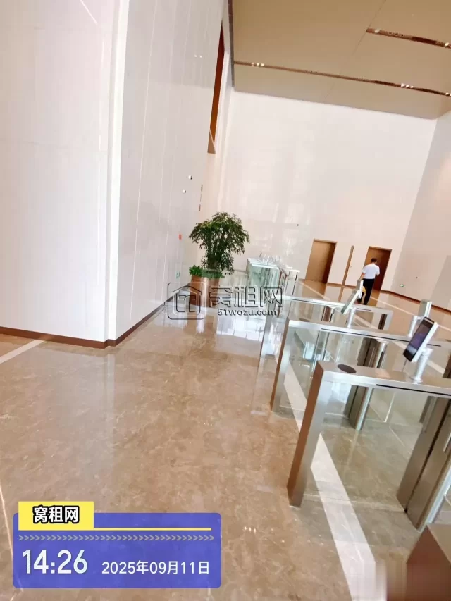 金茂广场大厦