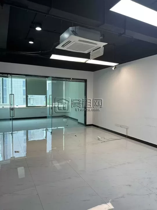 江北地铁2号线宁波世贸日湖中心362平带全套家具出租